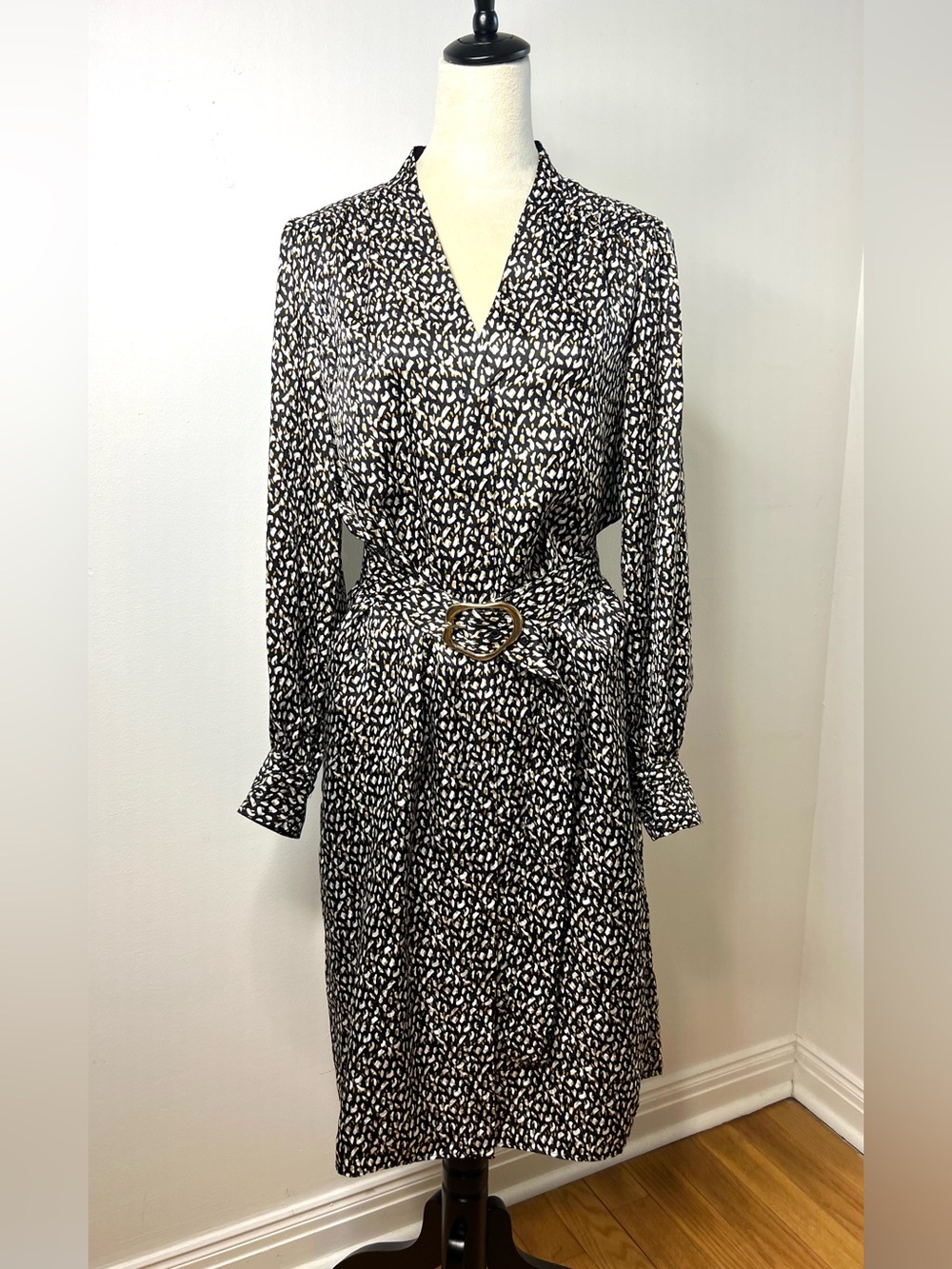 LAFAYETTE 148 NEW YORK
Clementine Oceana Silk Long Sleeve Belted Dress SZ M EUC
